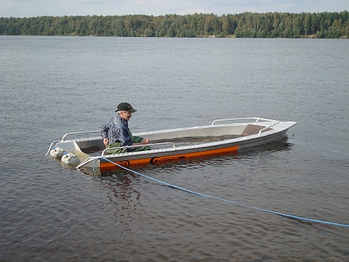 Алюминиевая лодка Wellboat-42 румпельное управление
